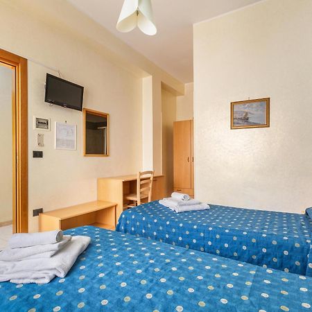Hotel Il Riccio Porto Cesareo Kültér fotó