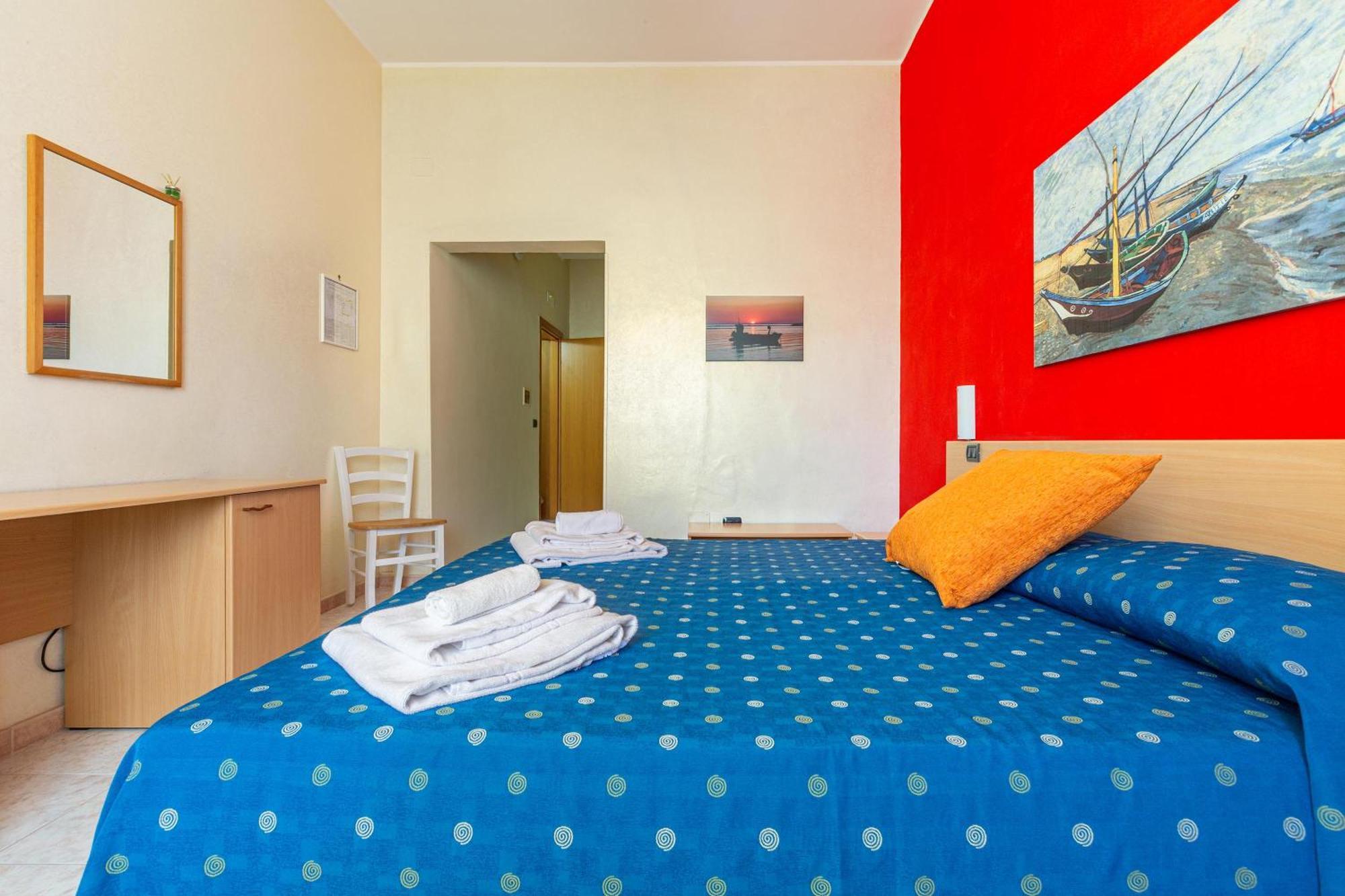 Hotel Il Riccio Porto Cesareo Kültér fotó