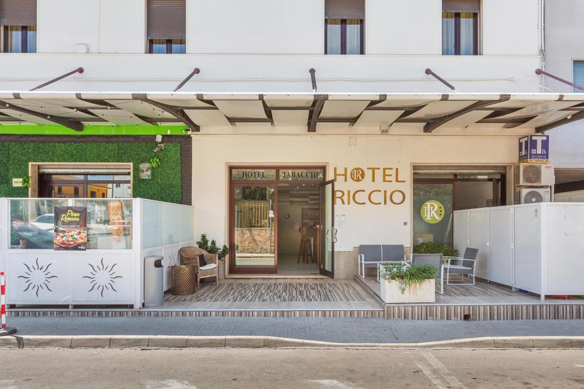 Hotel Il Riccio Porto Cesareo Kültér fotó