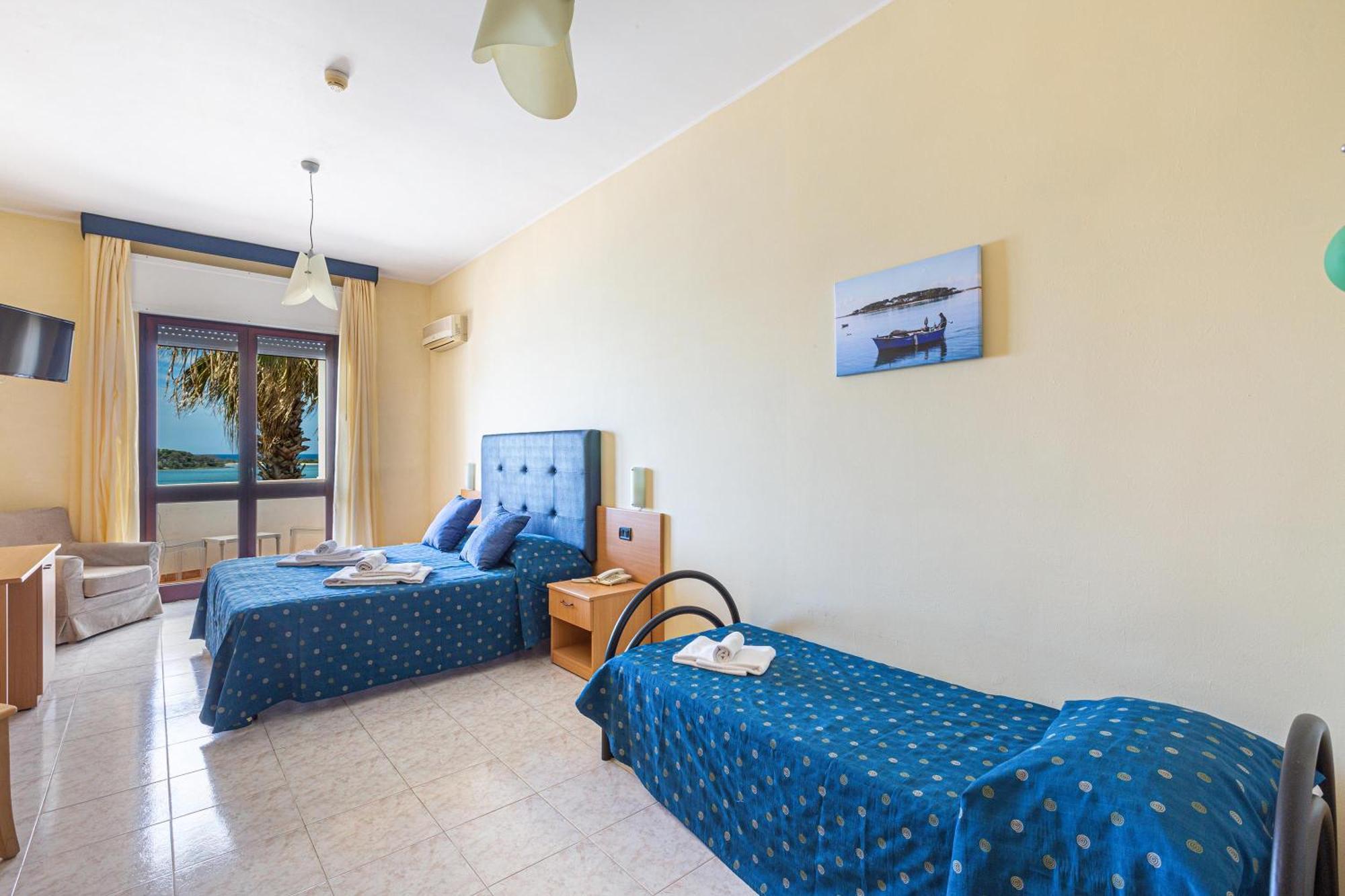Hotel Il Riccio Porto Cesareo Kültér fotó