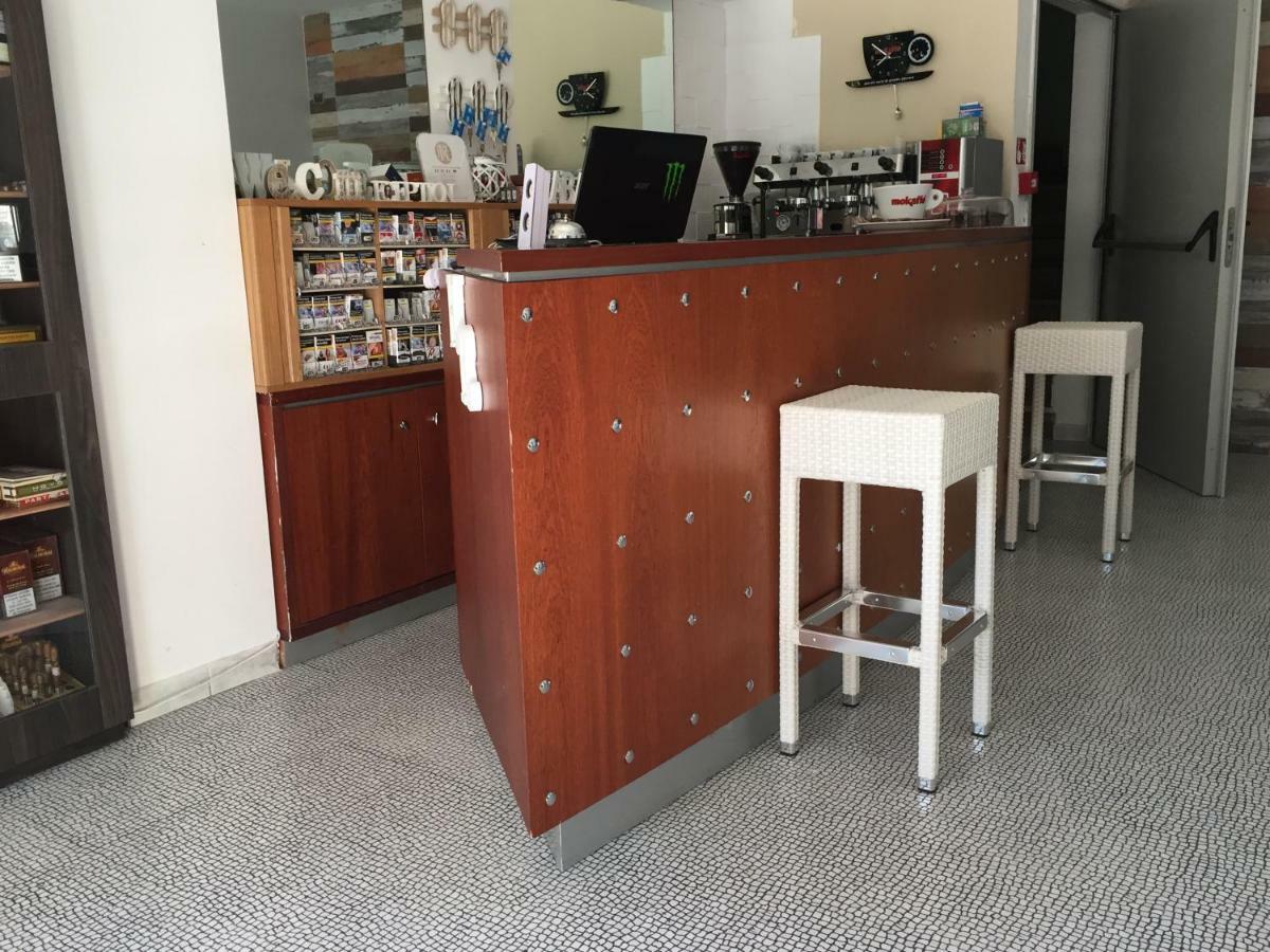 Hotel Il Riccio Porto Cesareo Kültér fotó